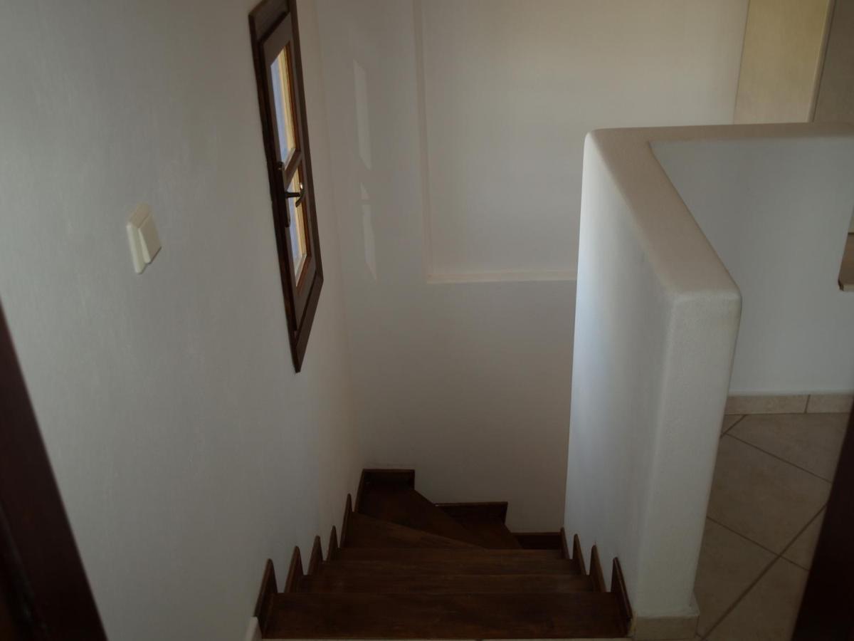 Ornos Seaside Blue Villas Екстер'єр фото